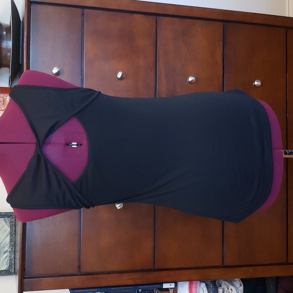 Athleta Athletic Tank, Solid Black Print, Keyhole Twist Back, Size XS - Picture 5 of 14